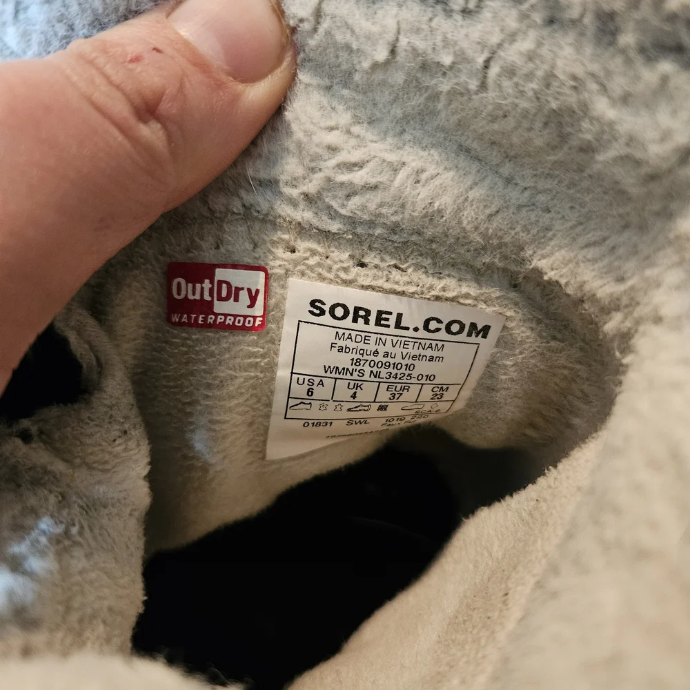 Sorel Black Suede Waterproof Winter & Rain Boots with Cream Faux Fur